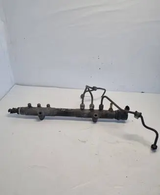 Volvo V70 Fuel main line pipe 30750409 30073634