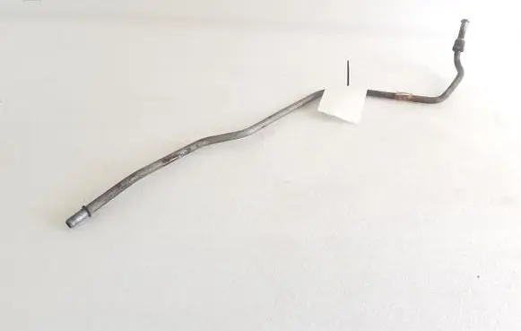 Hummer H3 Fuel line pipe