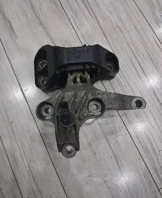 Renault Captur Engine mount vacuum valve 112845638R