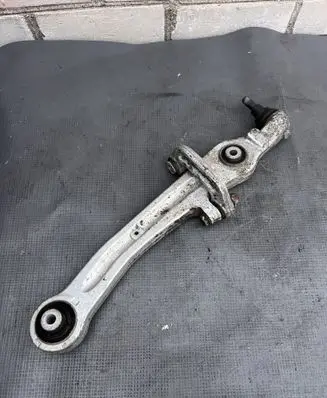 Audi A8 S8 D3 4E Front lower control arm/wishbone 4E0407155C
