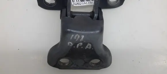 Toyota RAV 4 (XA30) Front door lower hinge 