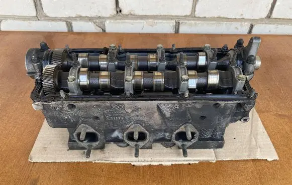 Audi A6 S6 C5 4B Engine head 059E 968118 HOLO4