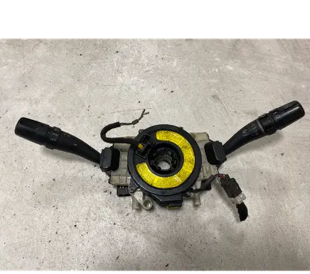 Hyundai Santa Fe Wiper turn signal indicator stalk/switch DE120382056