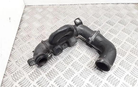 Ford Focus Intercooler hose/pipe 9657083680