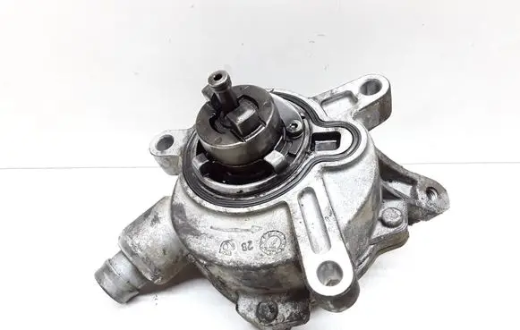 Volvo XC90 Vacuum pump 30731825
