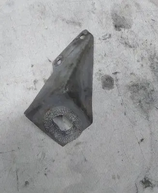 Ford S-MAX Engine mounting bracket