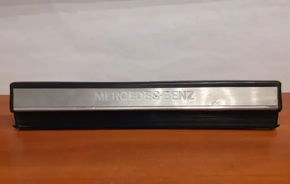 Mercedes-Benz S W140 Side skirt rear trim 1406800535 7557