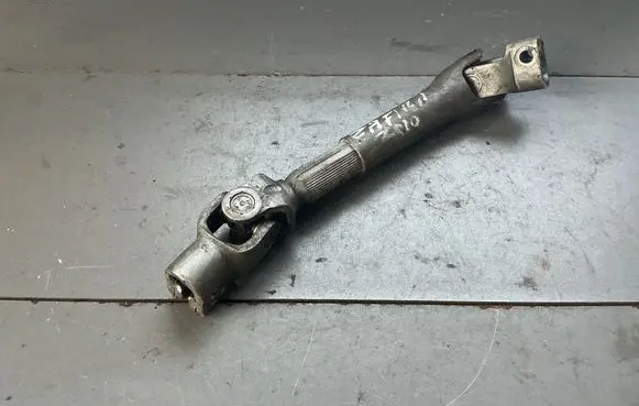 Opel Zafira B Steering column universal joint 