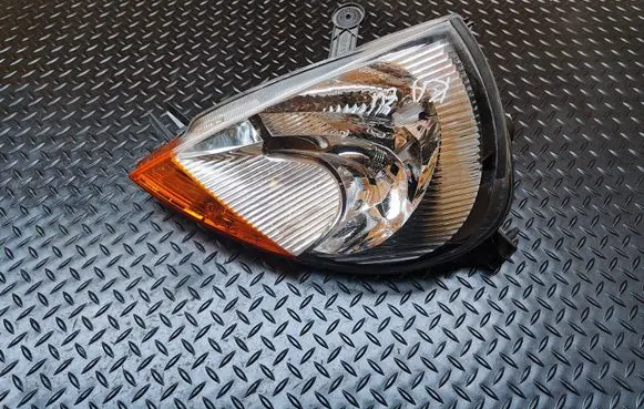 Ford Ka Headlight/headlamp 67724915