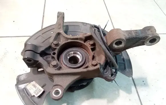KIA Sorento Front wheel hub