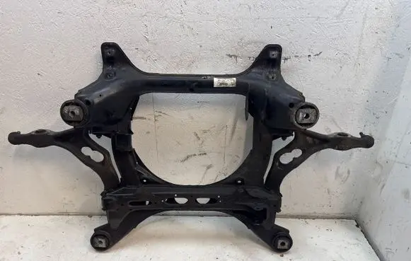 Audi Q7 4L Front subframe 7L0400025 7L0407747A