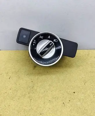 Mercedes-Benz E C207 W207 Light switch A2129056800 9107 10021625