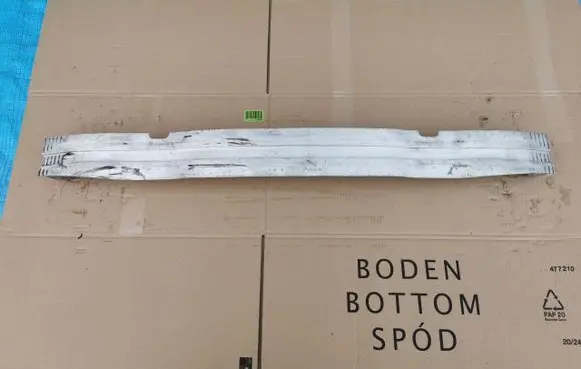 Audi A3 S3 8P Front bumper cross member 8P0807113F