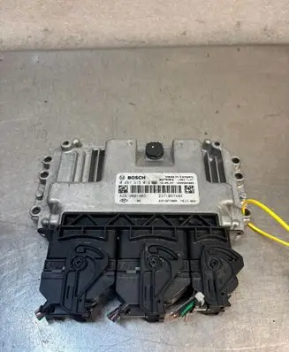 Renault Twingo III Engine control unit/module ECU