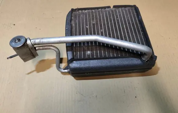 Chrysler Sebring (ST-22 - JR) Air conditioning (A/C) radiator (interior) 
