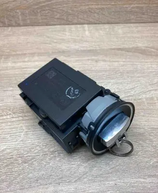 Volkswagen PASSAT B6 Ignition lock 3C0905843R 33303401 WithKEY
