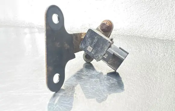 Opel Vectra C Air pressure sensor 24426679