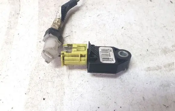 Toyota Avensis T270 Airbag deployment crash/impact sensor 8917305060