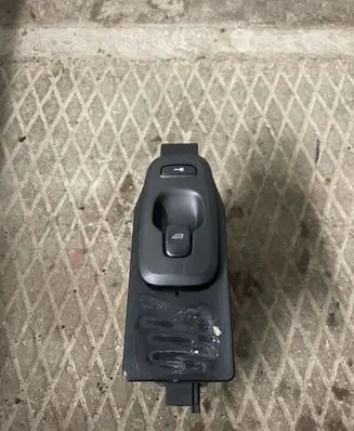 Volvo S60 Electric window control switch 30658695 03458900 HW09