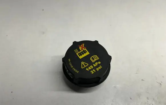 Ford Mustang VI Coolant expansion tank/reservoir cap DG938101AA