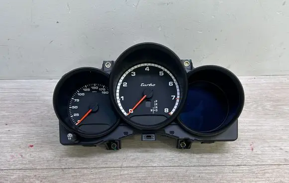 Porsche Macan (95B) Speedometer (instrument cluster) 95B920902AE