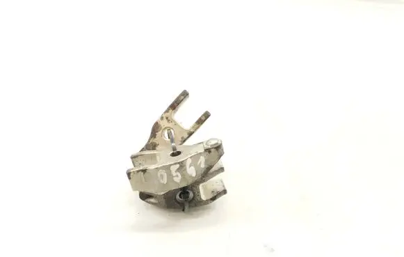 Honda CR-V Fuel Injector clamp holder 