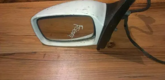 Ford Escort Front door electric wing mirror