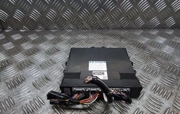 Toyota Prius+ (ZVW40) Other control units/modules 8998147340 2850005281