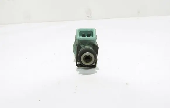 BMW 5 E39 Fuel injector 0280150415