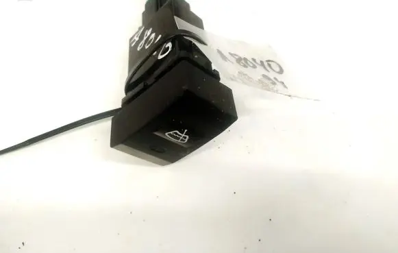 Windscreen/window heater switch