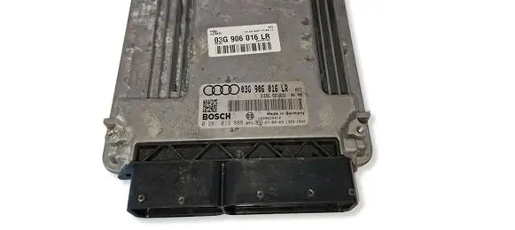 Audi A4 S4 B6 8E 8H Engine control unit/module 03G906016LR 0281013888 1039S20412