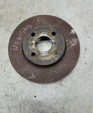Toyota Yaris Front brake disc