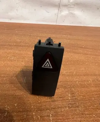 Mercedes-Benz E W212 Hazard light switch D272 2129052600