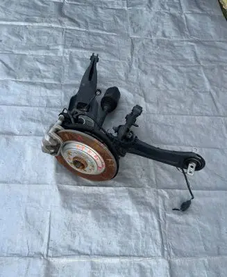 Jeep Cherokee Stub axle 