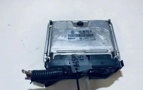 Skoda Fabia Mk1 (6Y) Engine control unit/module 045906019bm 0281011412