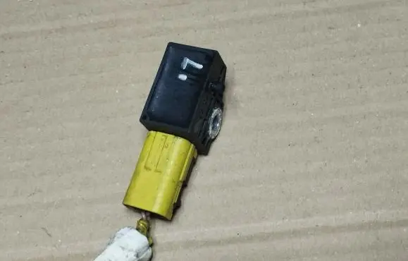 Honda Civic IX Airbag deployment crash/impact sensor 77930TV0E210M4