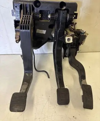 Fiat Ducato Pedal assembly 3802501017