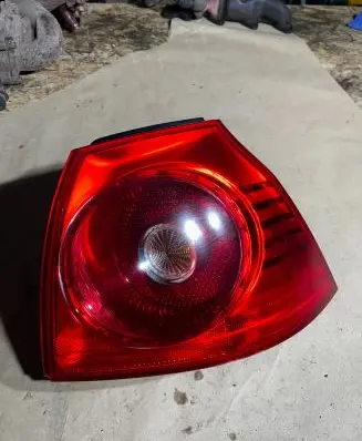 Volkswagen Golf V Rear/tail lights 1K6945096N A01876810 02S28490202