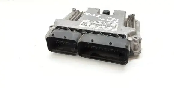 Volkswagen Golf V Engine control unit/module 03G906021KS 0281013235
