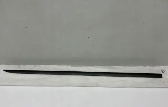 Audi Q8 Front door trim (molding) 4M8853505B