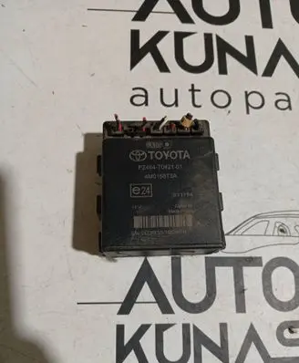 Toyota Corolla Verso AR10 Parking PDC control unit/module PZ464T042101 4M0168T3A 0039351
