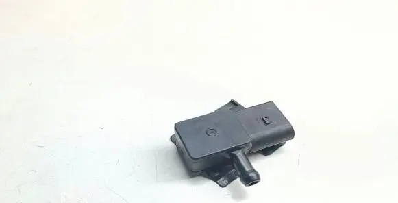 BMW 3 E90 E91 Exhaust gas pressure sensor 7805152