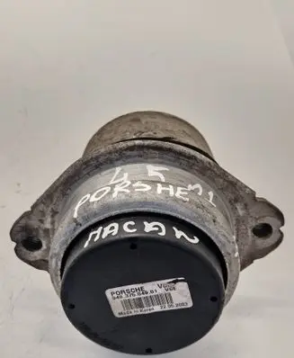 Porsche Cayenne (9PA) Engine mount bracket 94837504901