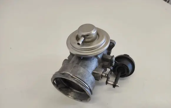 Ford Galaxy EGR valve 038131501AA 176213016