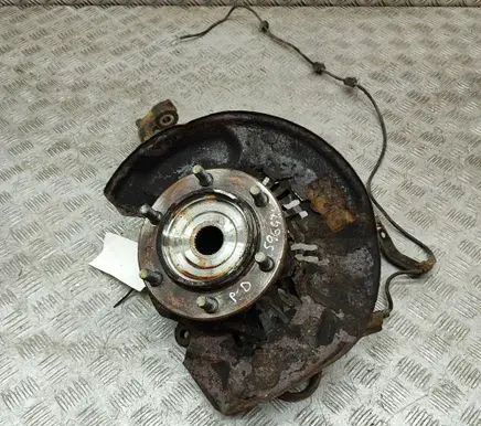 Toyota Hilux (AN10, AN20, AN30) Front wheel hub 432110K030
