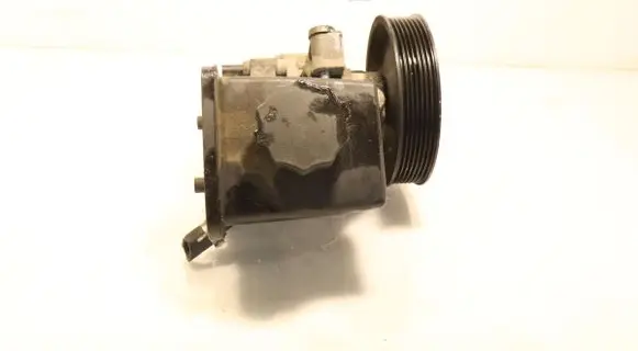 Mercedes-Benz C W203 Power steering pump
