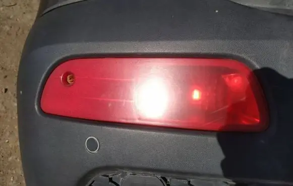 KIA Sorento Rear fog light 