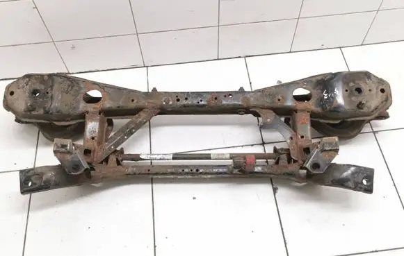 Ford Focus Rear subframe Av615a772ca