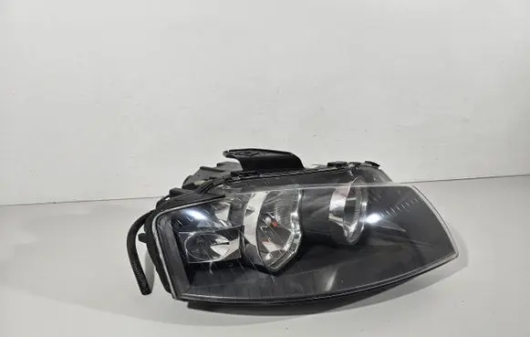 Audi A3 S3 8P Headlight/headlamp 123790843543