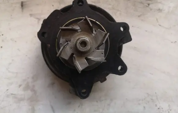 Toyota Yaris Water pump